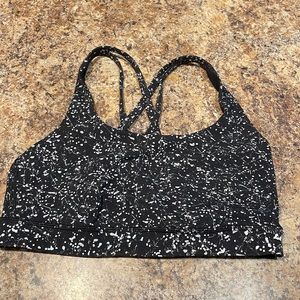 Lululemon energy sports bra